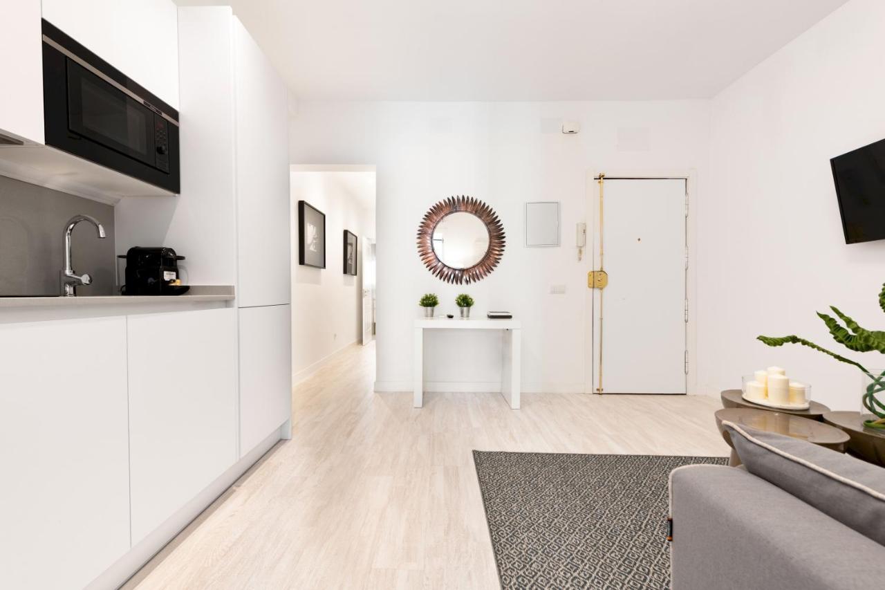1 Bedroom 1 Bathroom- Lavapies- Minty Stay- Ave Maria Мадрид Екстер'єр фото